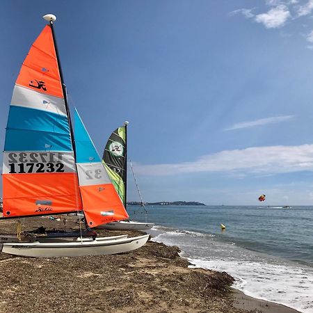 דירות קמברילס Augusta Beach מראה חיצוני תמונה